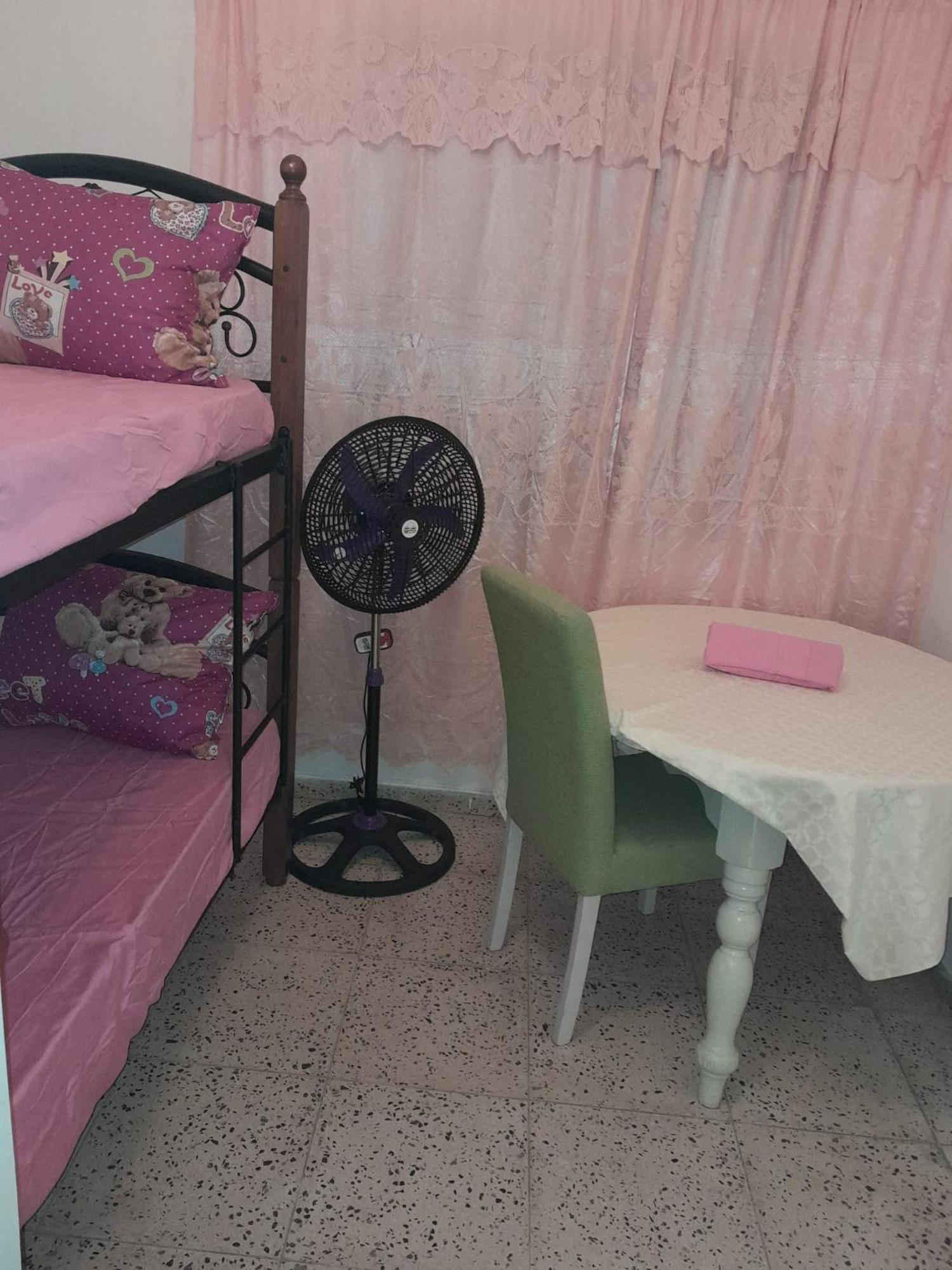 Central Apartment In Otrabanda Willemstad Bagian luar foto